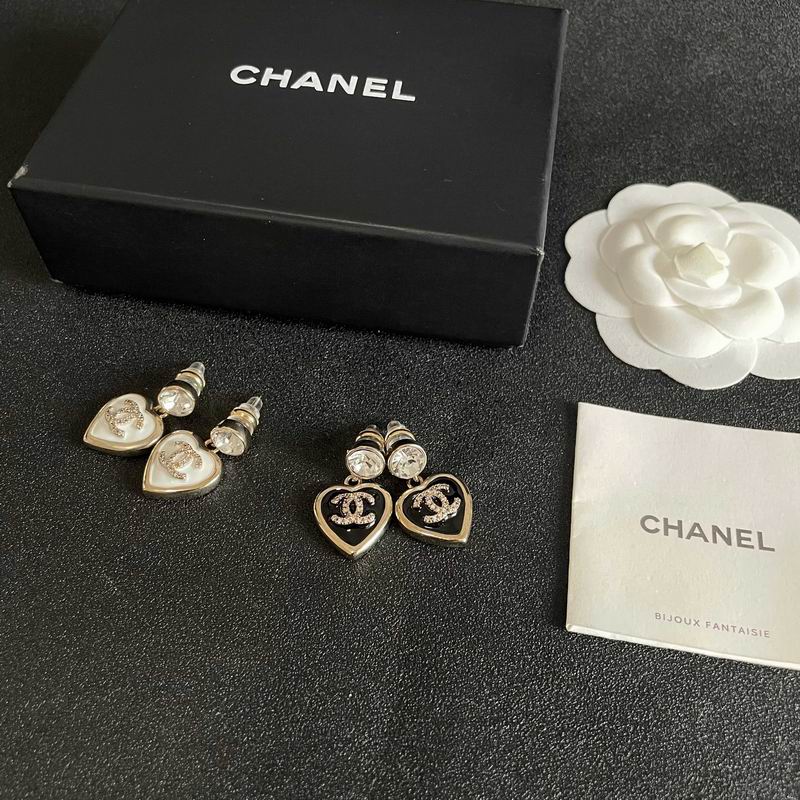 Chanel Earring 04yxs307